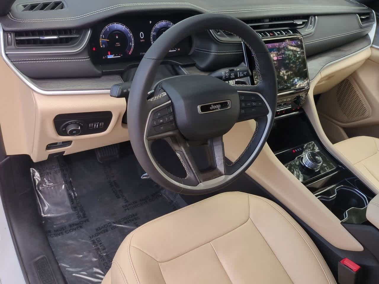 Thumbnail: 2023 Jeep Grand Cherokee L - 10