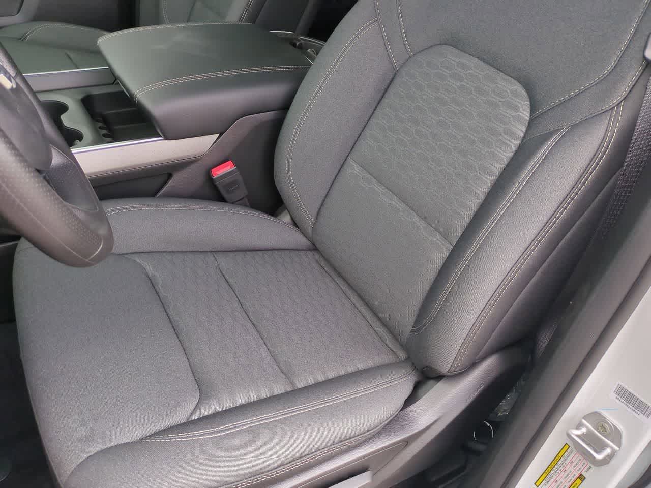 Thumbnail: 2026 RAM 1500 - 16