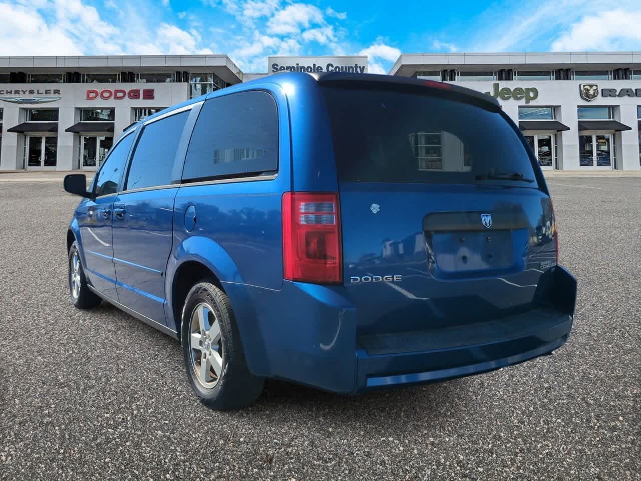 Thumbnail: 2010 Dodge Grand Caravan - 6