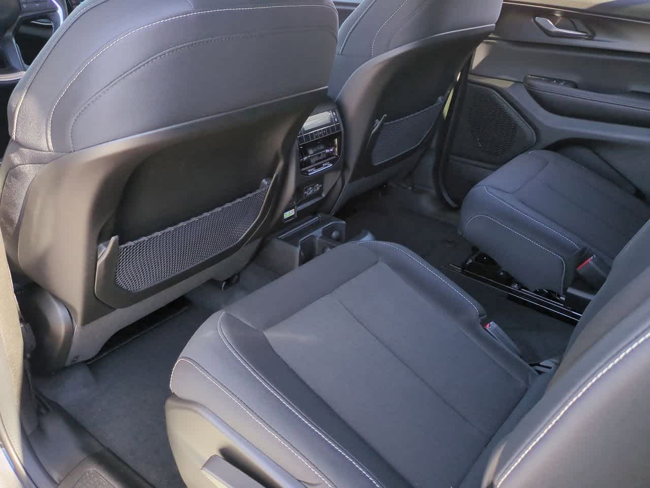 Thumbnail: 2025 Jeep Grand Cherokee L - 19