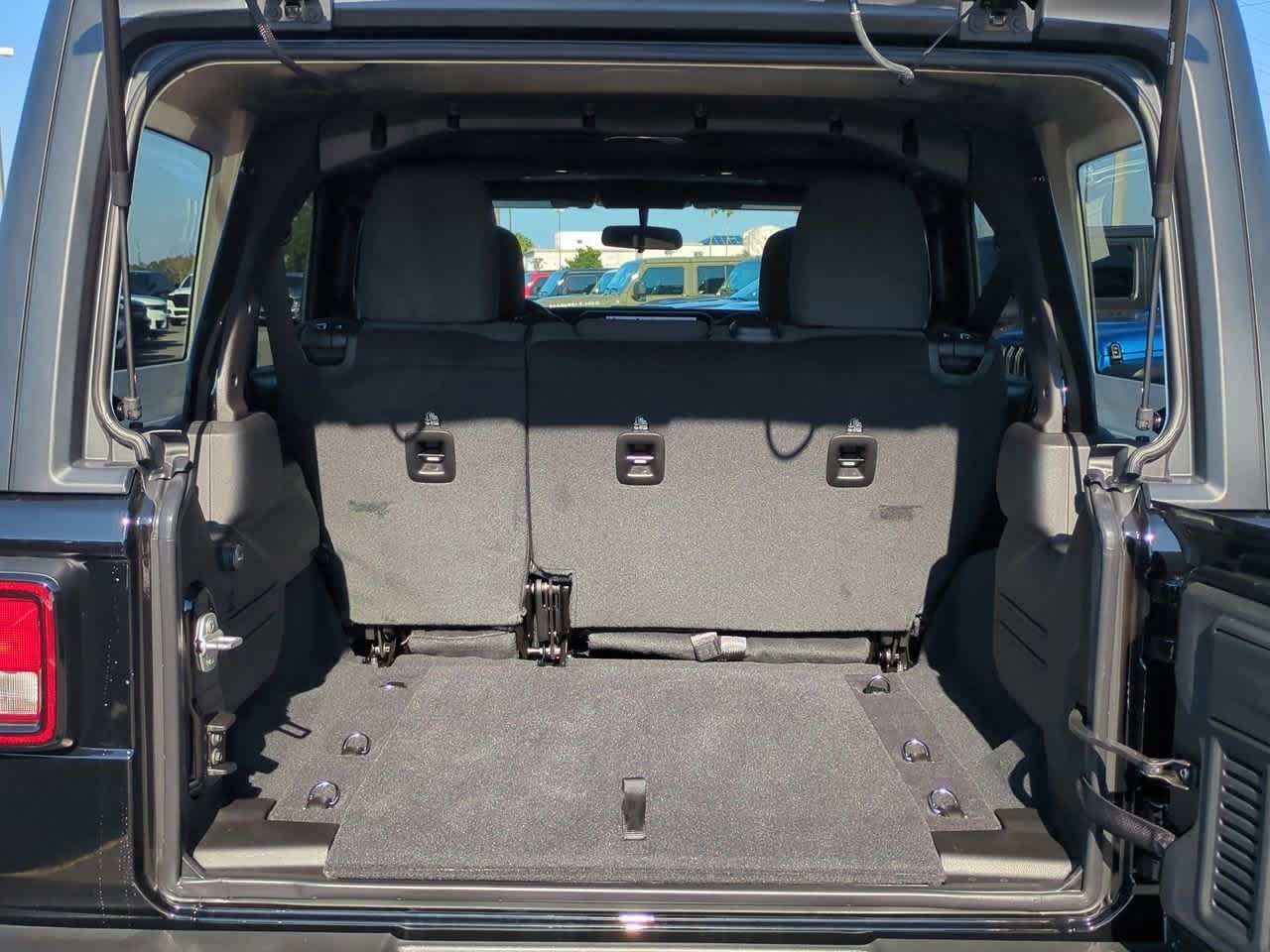 Thumbnail: 2026 Jeep Wrangler - 34