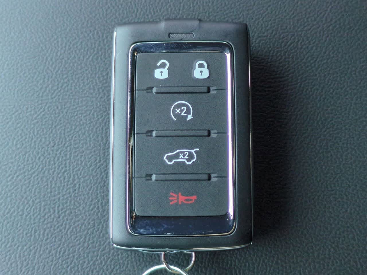 Thumbnail: 2025 Jeep Grand Cherokee - 35