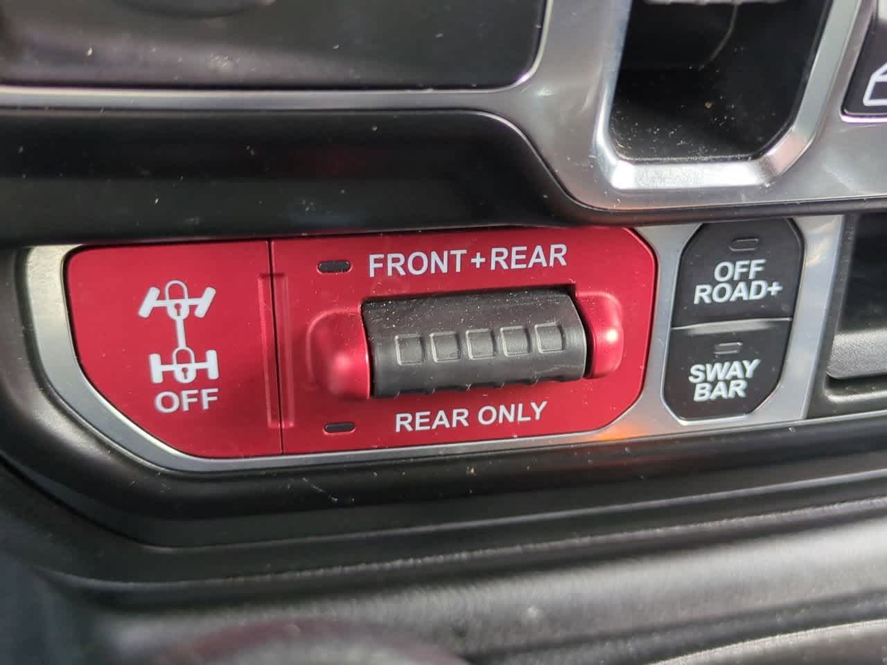 Thumbnail: 2022 Jeep Wrangler - 17