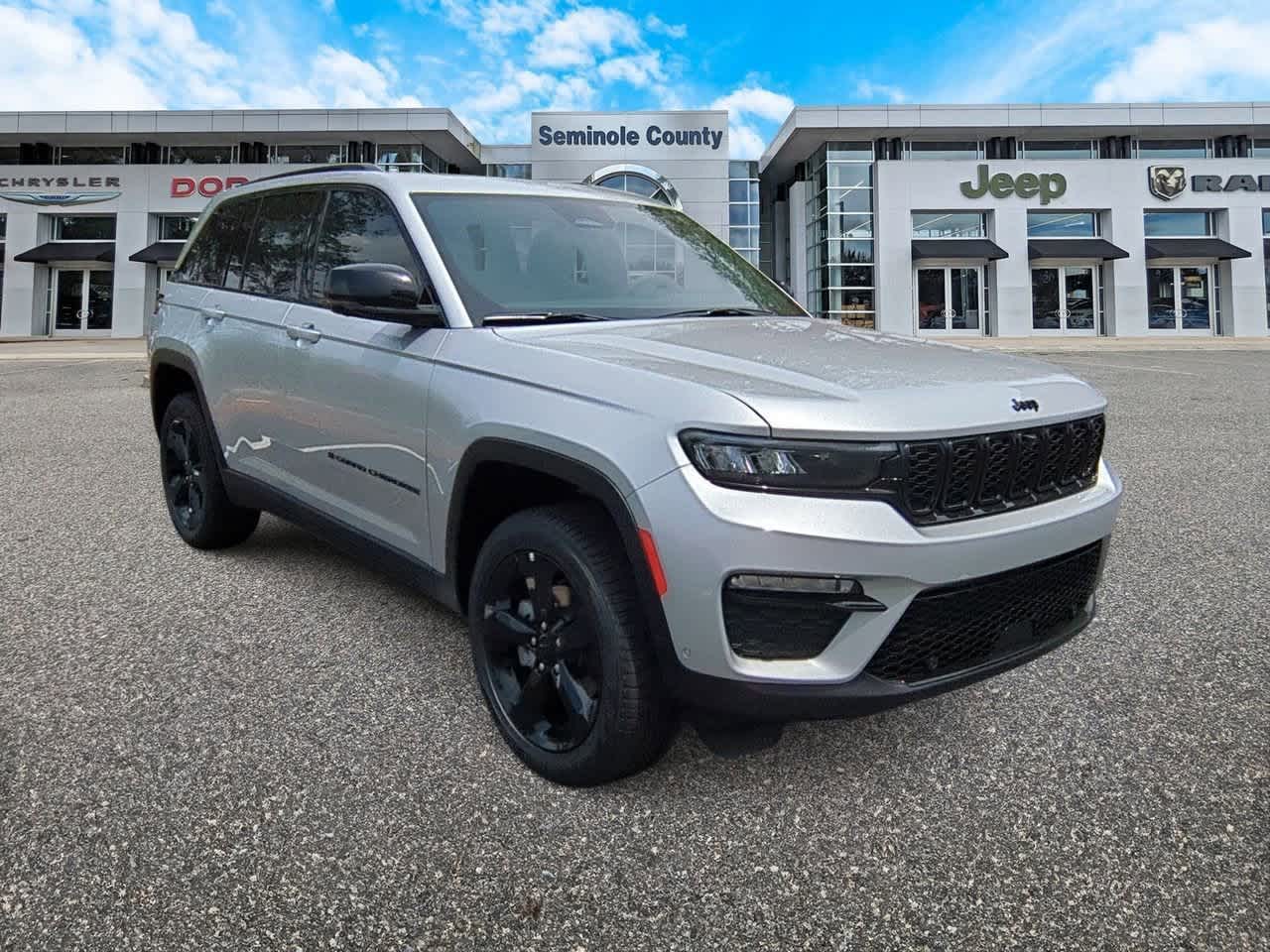 Thumbnail: 2025 Jeep Grand Cherokee - 2