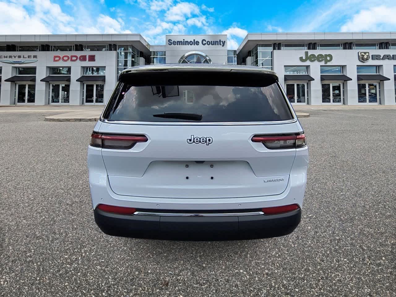 Thumbnail: 2025 Jeep Grand Cherokee L - 7