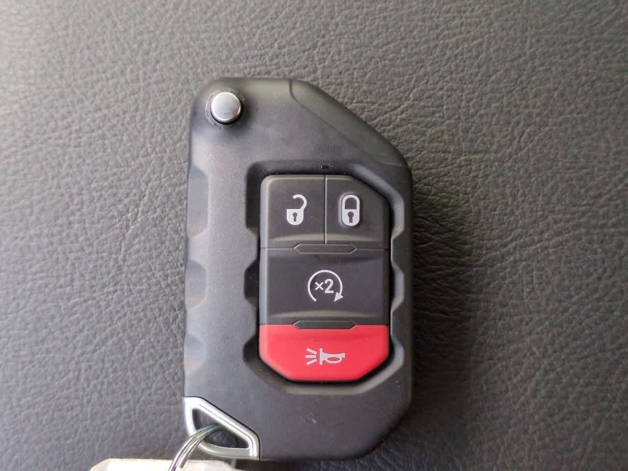 Thumbnail: 2025 Jeep Wrangler - 36