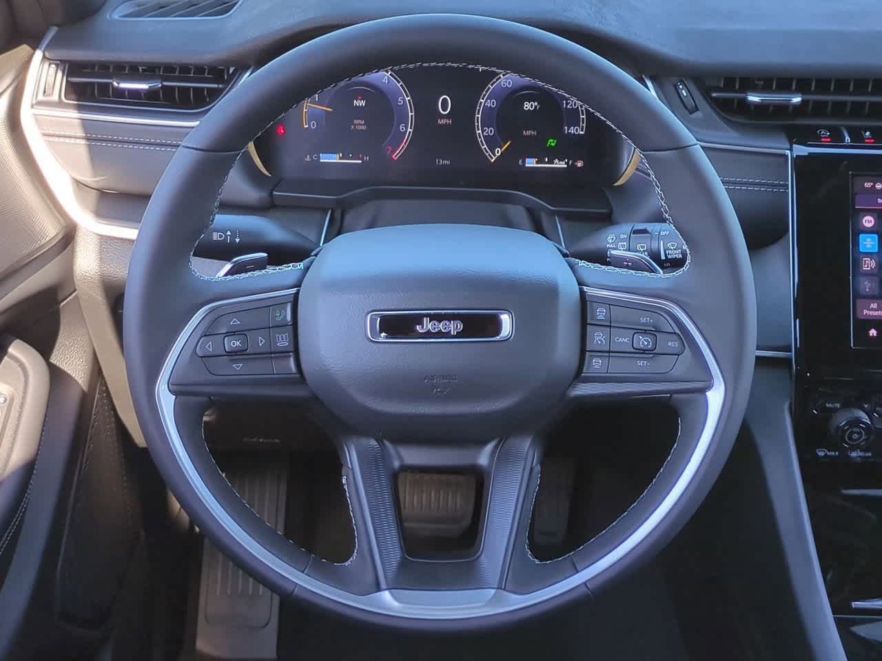 Thumbnail: 2025 Jeep Grand Cherokee - 24