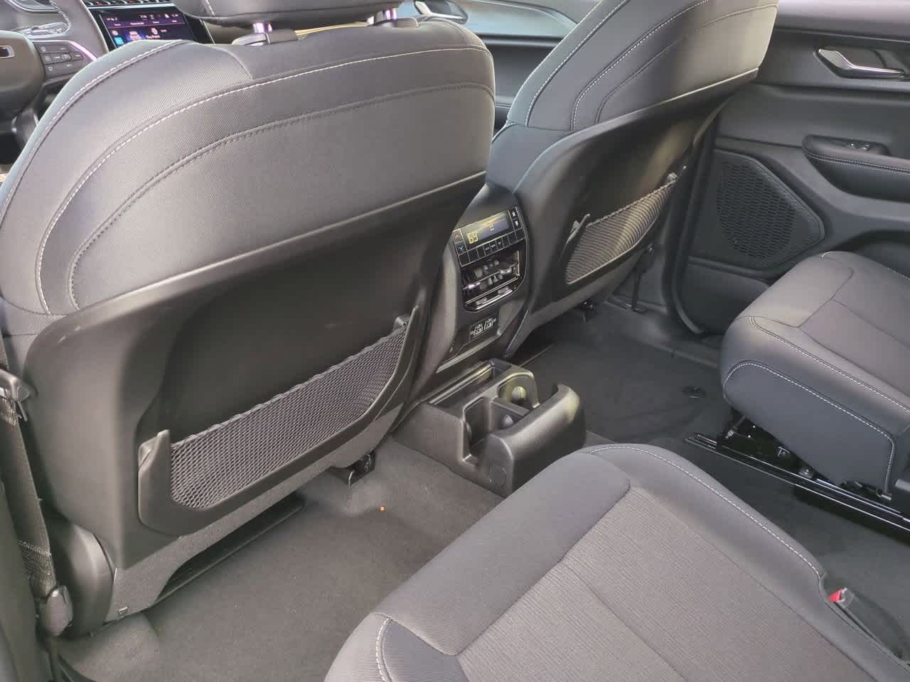 Thumbnail: 2025 Jeep Grand Cherokee L - 19