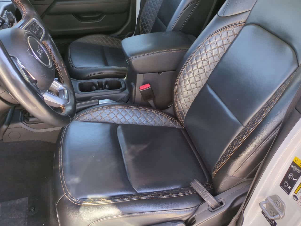 Thumbnail: 2022 Jeep Gladiator - 17