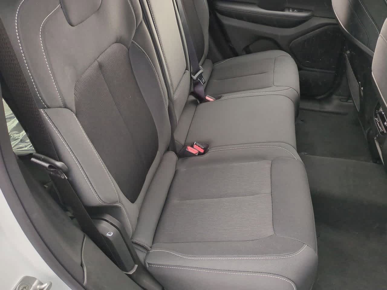 Thumbnail: 2025 Jeep Grand Cherokee - 21