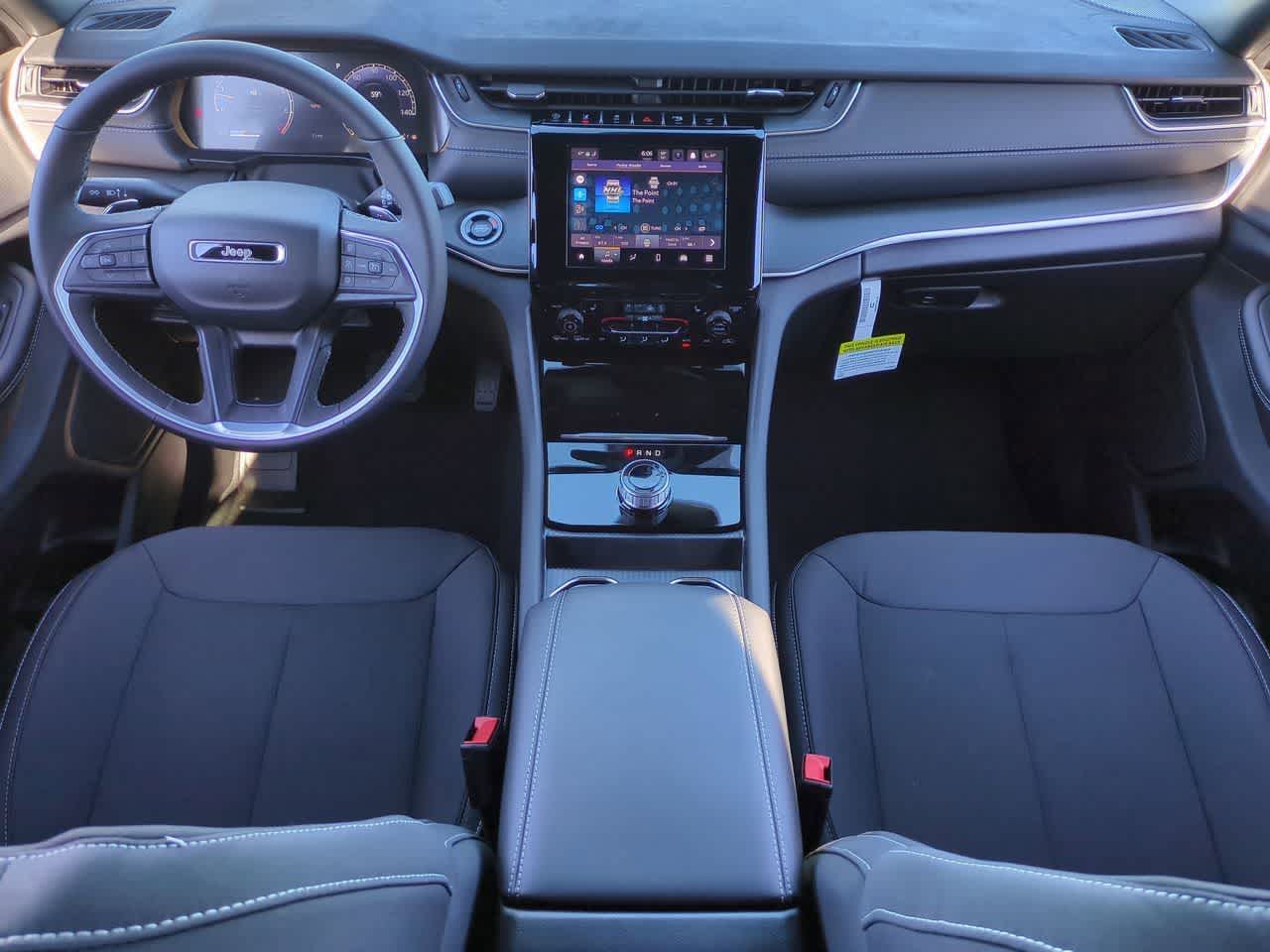 Thumbnail: 2025 Jeep Grand Cherokee - 16