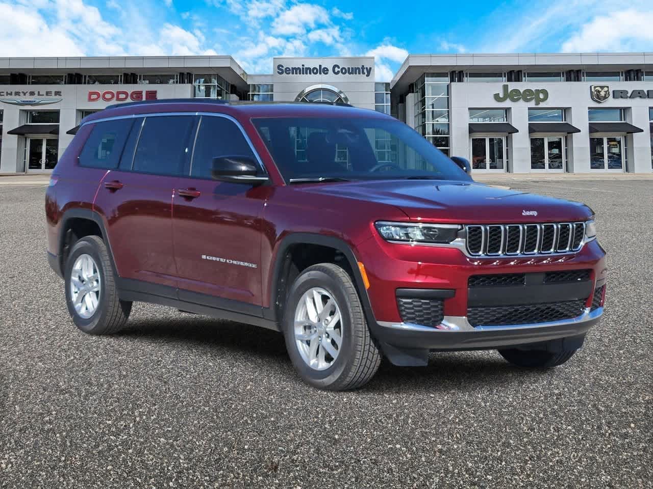Thumbnail: 2025 Jeep Grand Cherokee L - 2