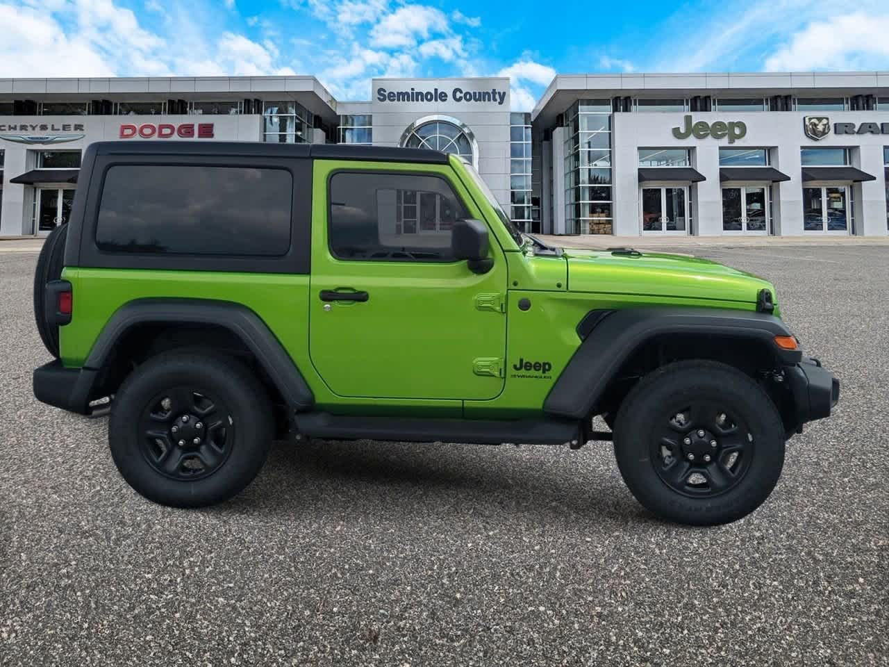 Thumbnail: 2025 Jeep Wrangler - 9