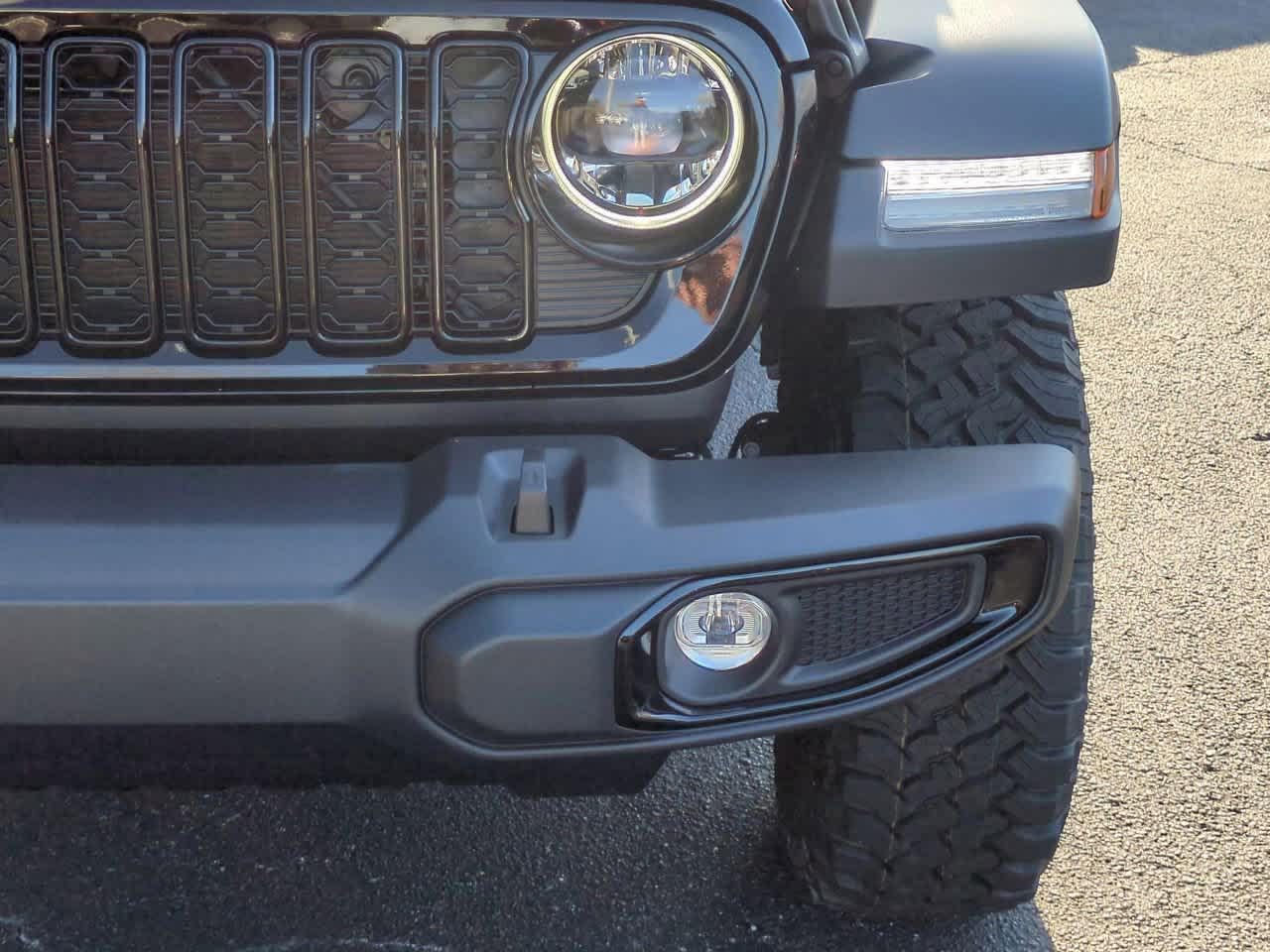 Thumbnail: 2025 Jeep Wrangler - 11