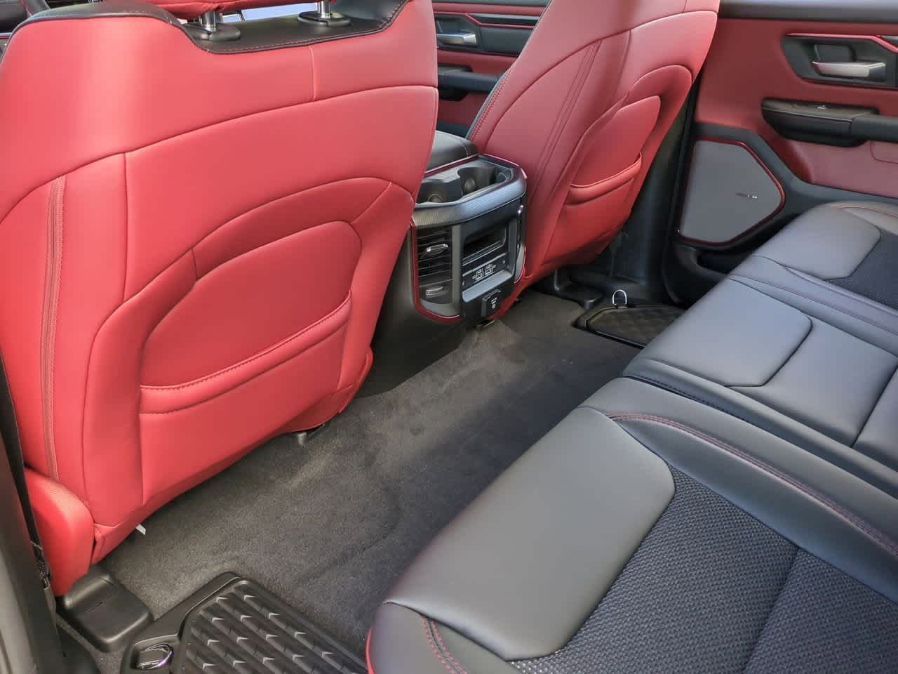 Thumbnail: 2026 RAM 1500 - 18