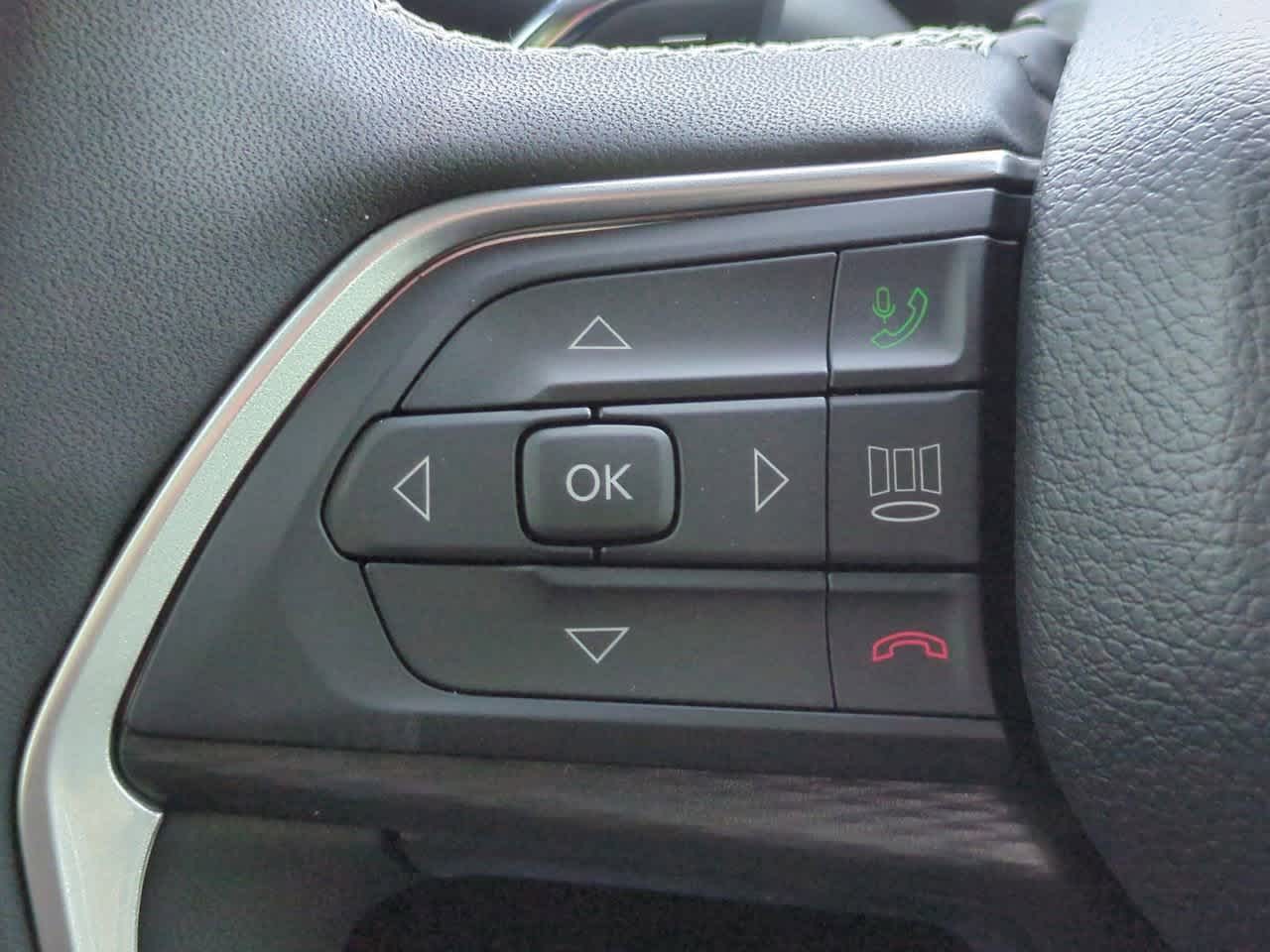 Thumbnail: 2025 Jeep Grand Cherokee - 24