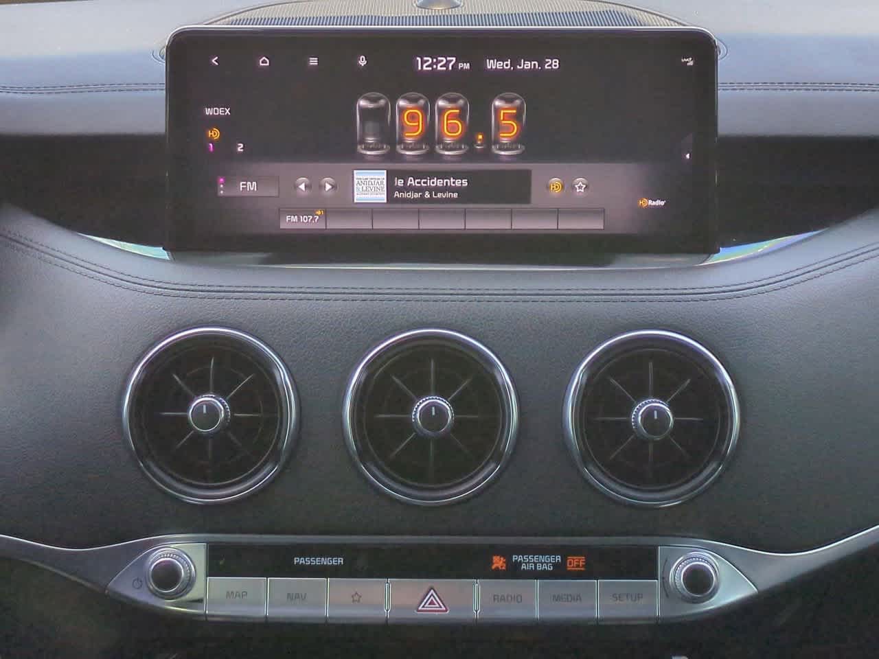 Thumbnail: 2022 Kia Stinger - 28