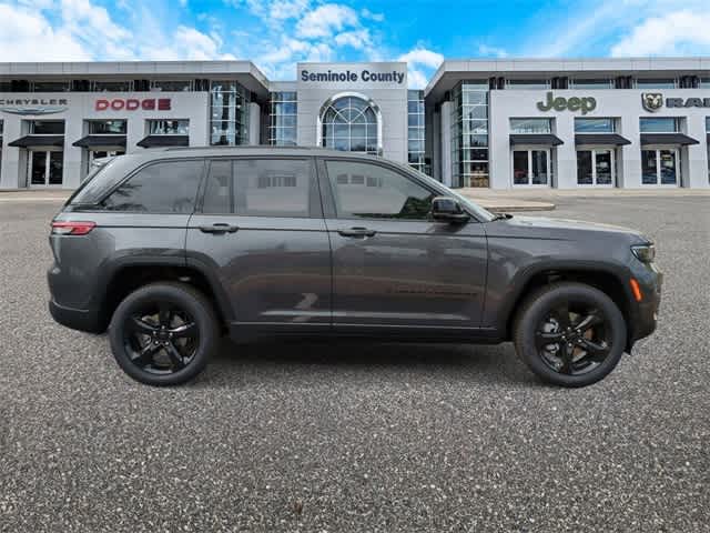 2025 Jeep Grand Cherokee Limited Edition 9