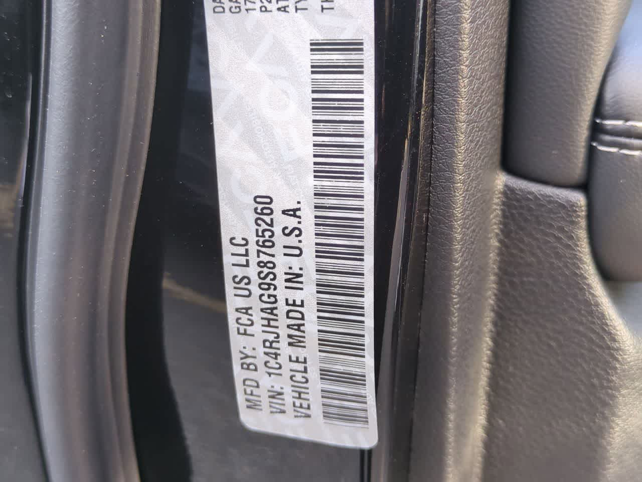 Thumbnail: 2025 Jeep Grand Cherokee - 36