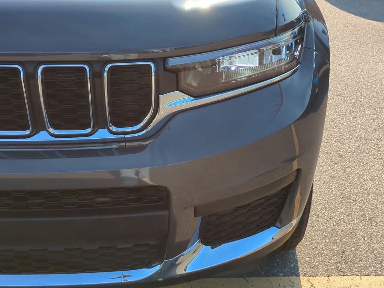 Thumbnail: 2025 Jeep Grand Cherokee L - 11