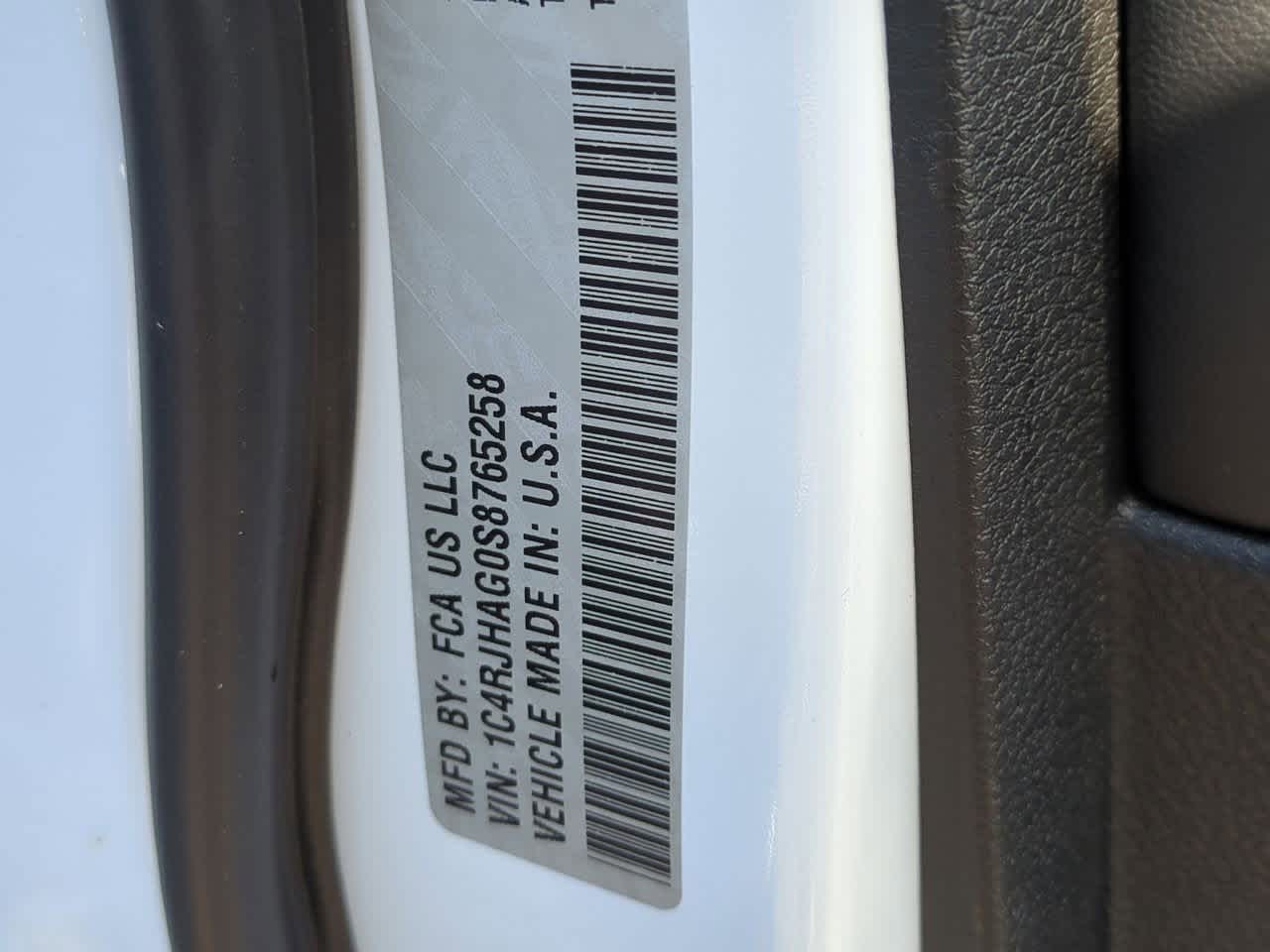 Thumbnail: 2025 Jeep Grand Cherokee - 36