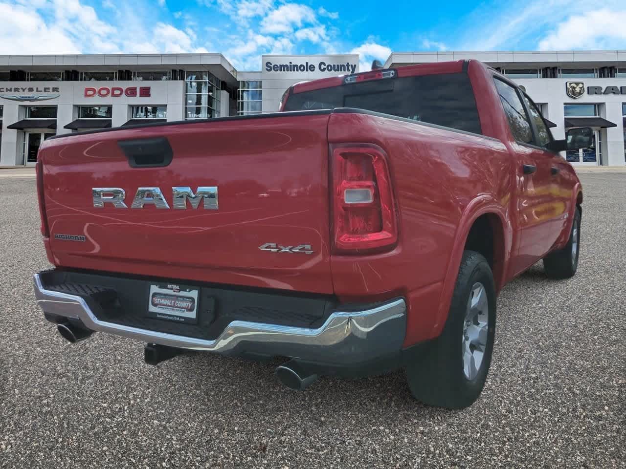 Thumbnail: 2025 RAM 1500 - 8