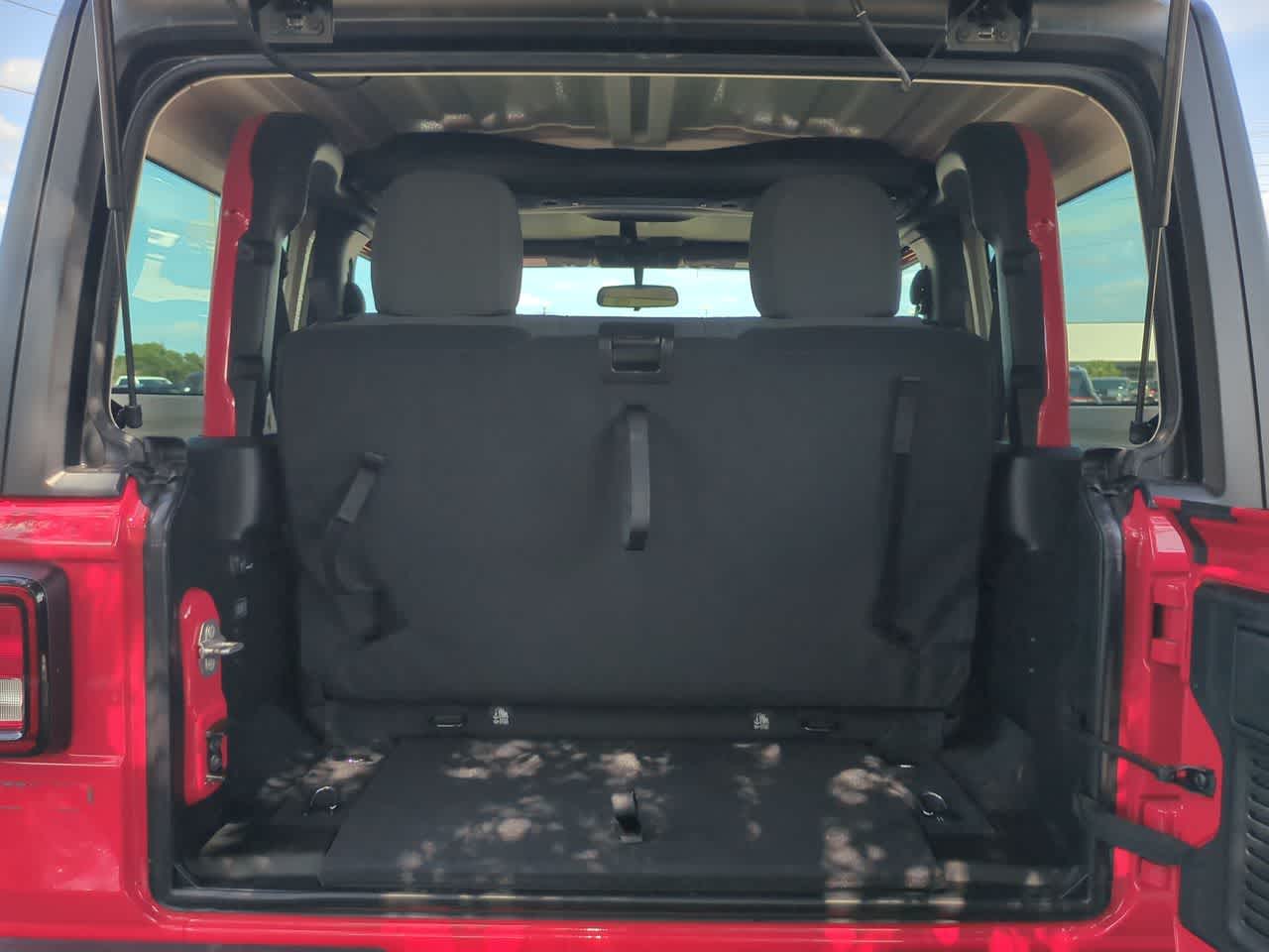 Thumbnail: 2026 Jeep Wrangler - 31