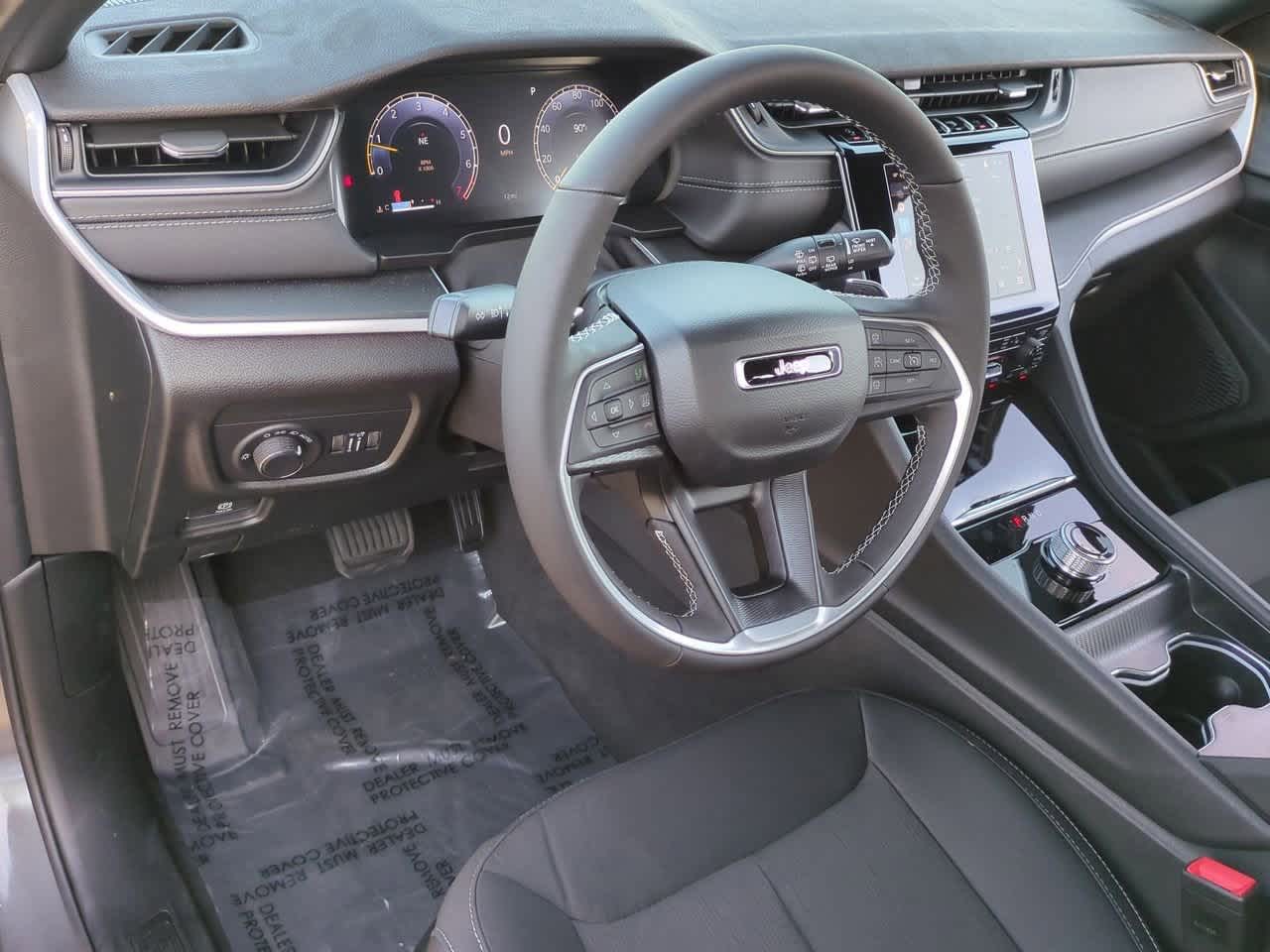 Thumbnail: 2025 Jeep Grand Cherokee - 10