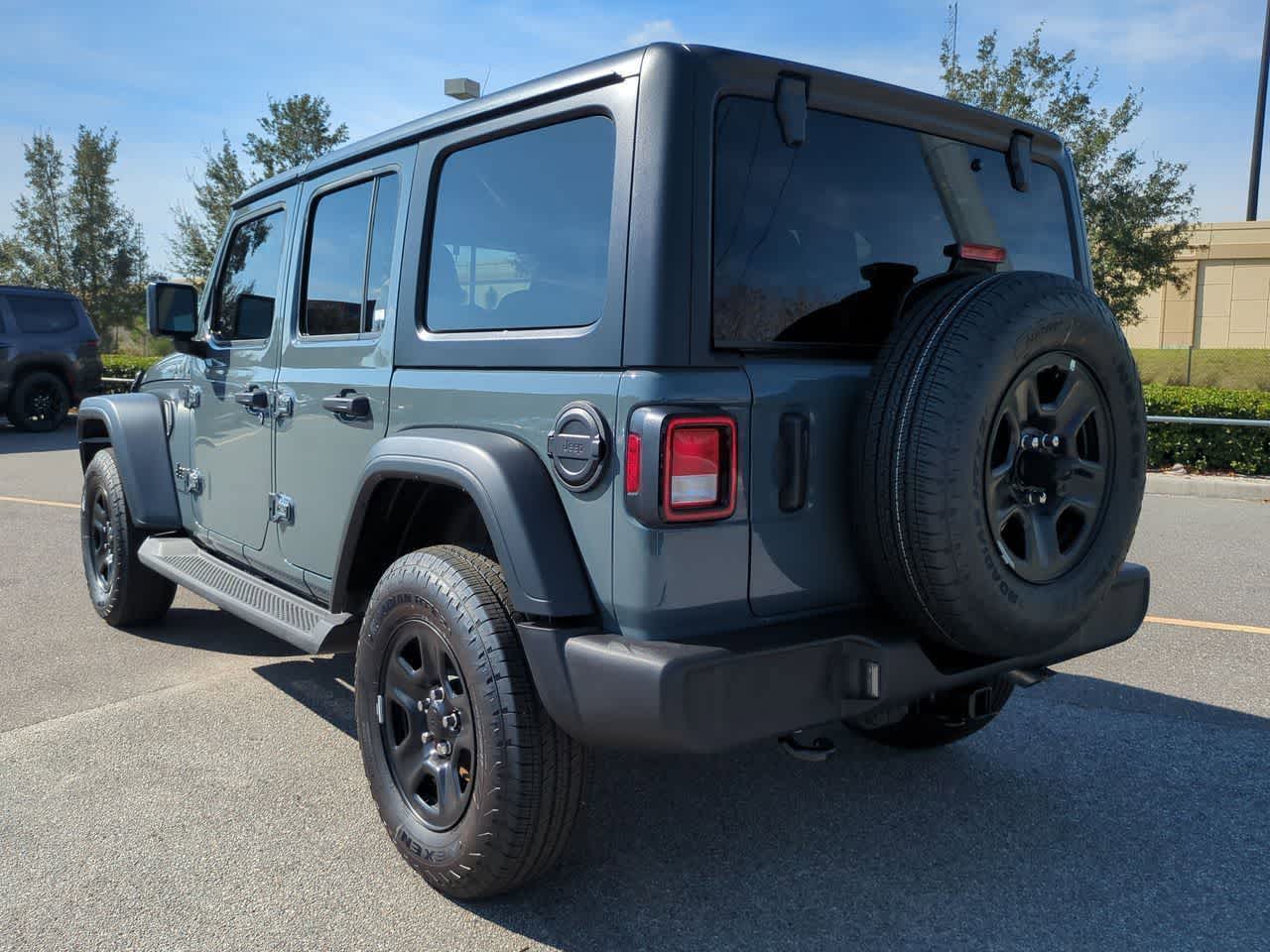 Thumbnail: 2026 Jeep Wrangler - 6