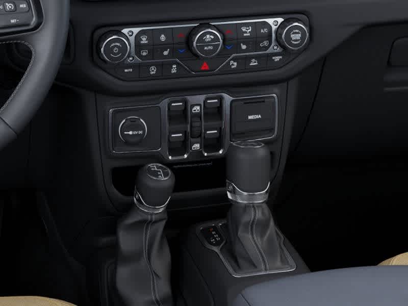 Thumbnail: 2026 Jeep Wrangler - 24