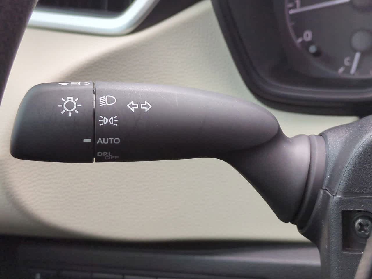 Thumbnail: 2025 Toyota Corolla - 27