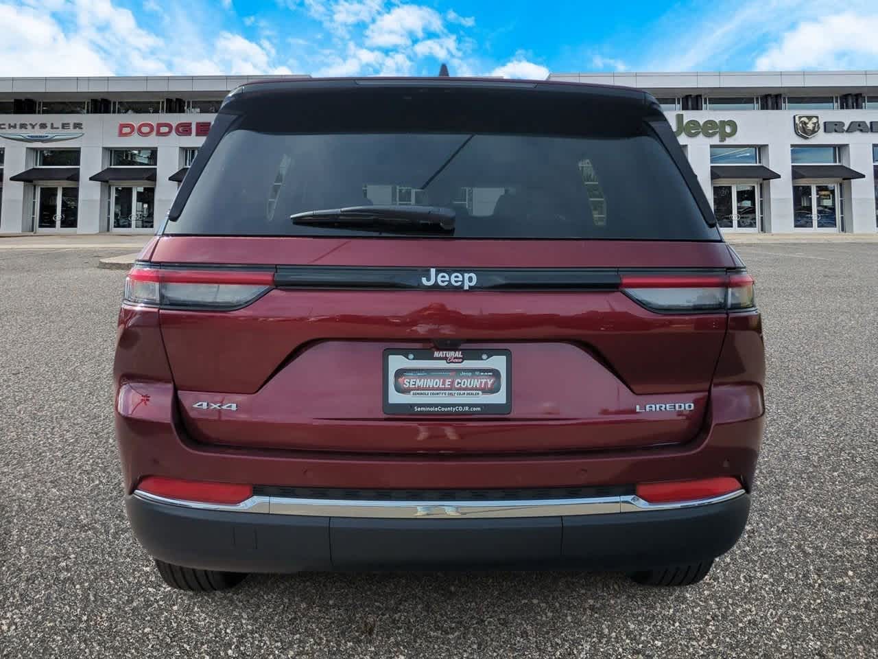 Thumbnail: 2025 Jeep Grand Cherokee - 7