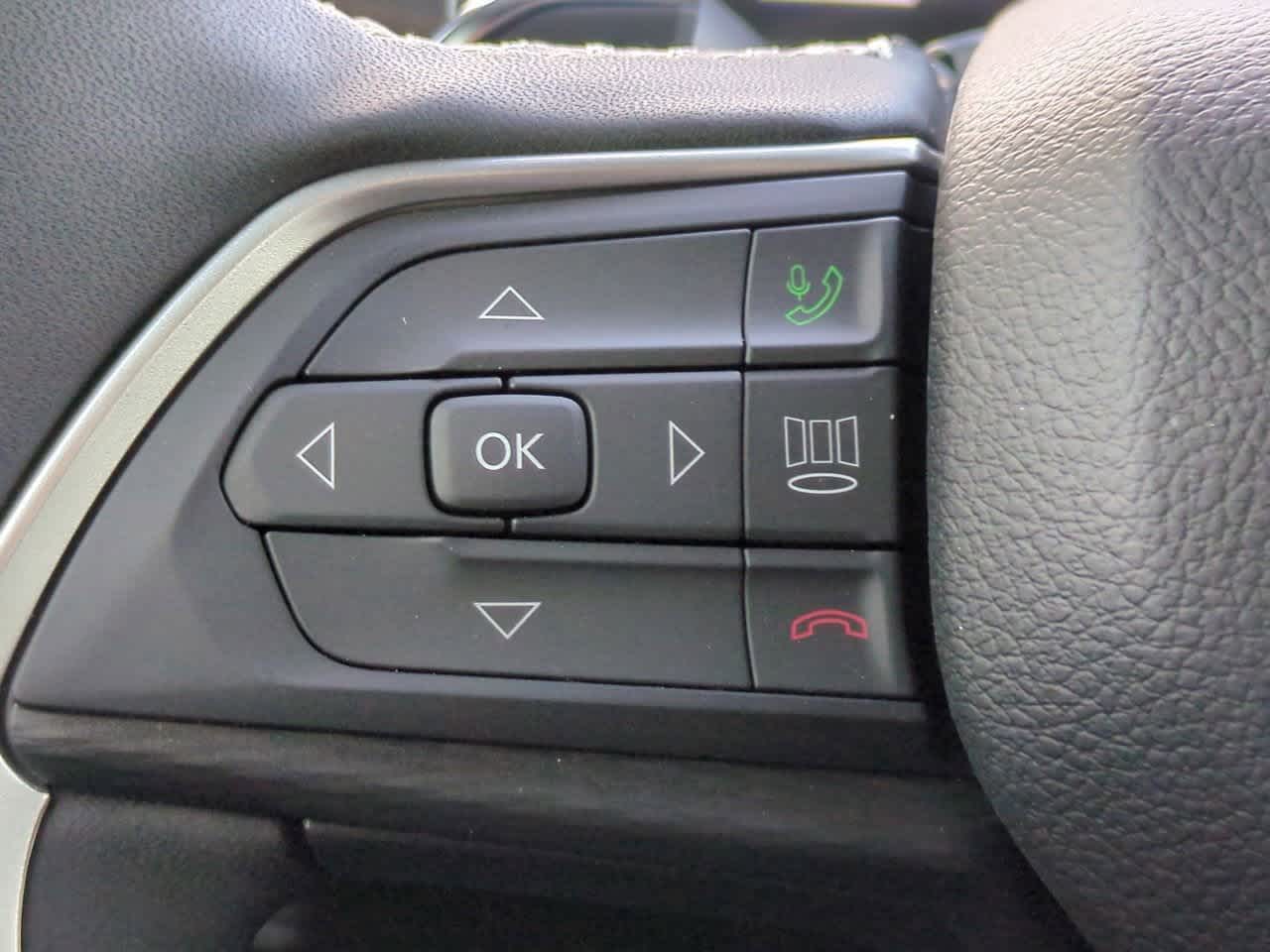 Thumbnail: 2025 Jeep Grand Cherokee - 24