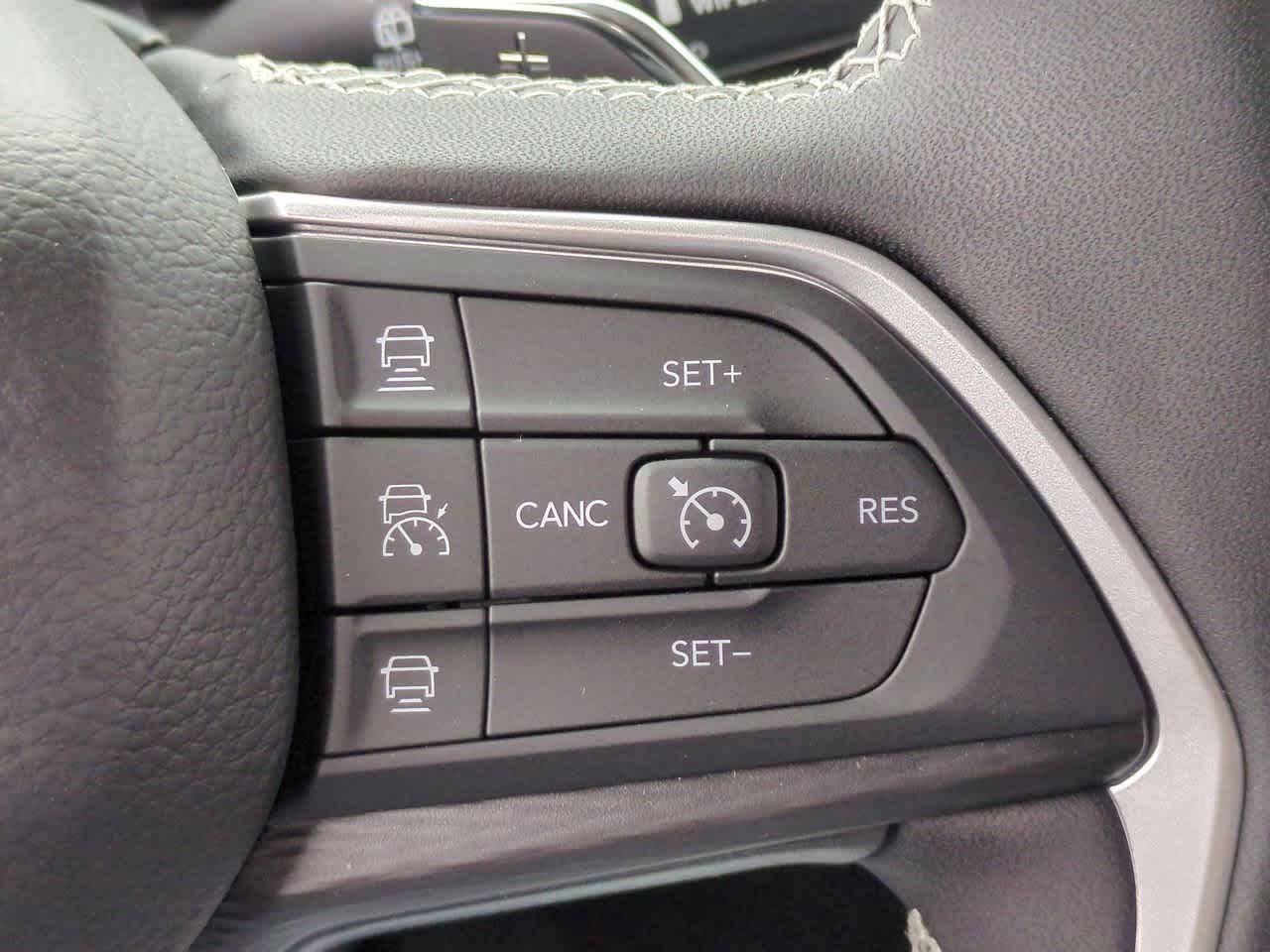 Thumbnail: 2025 Jeep Grand Cherokee - 26