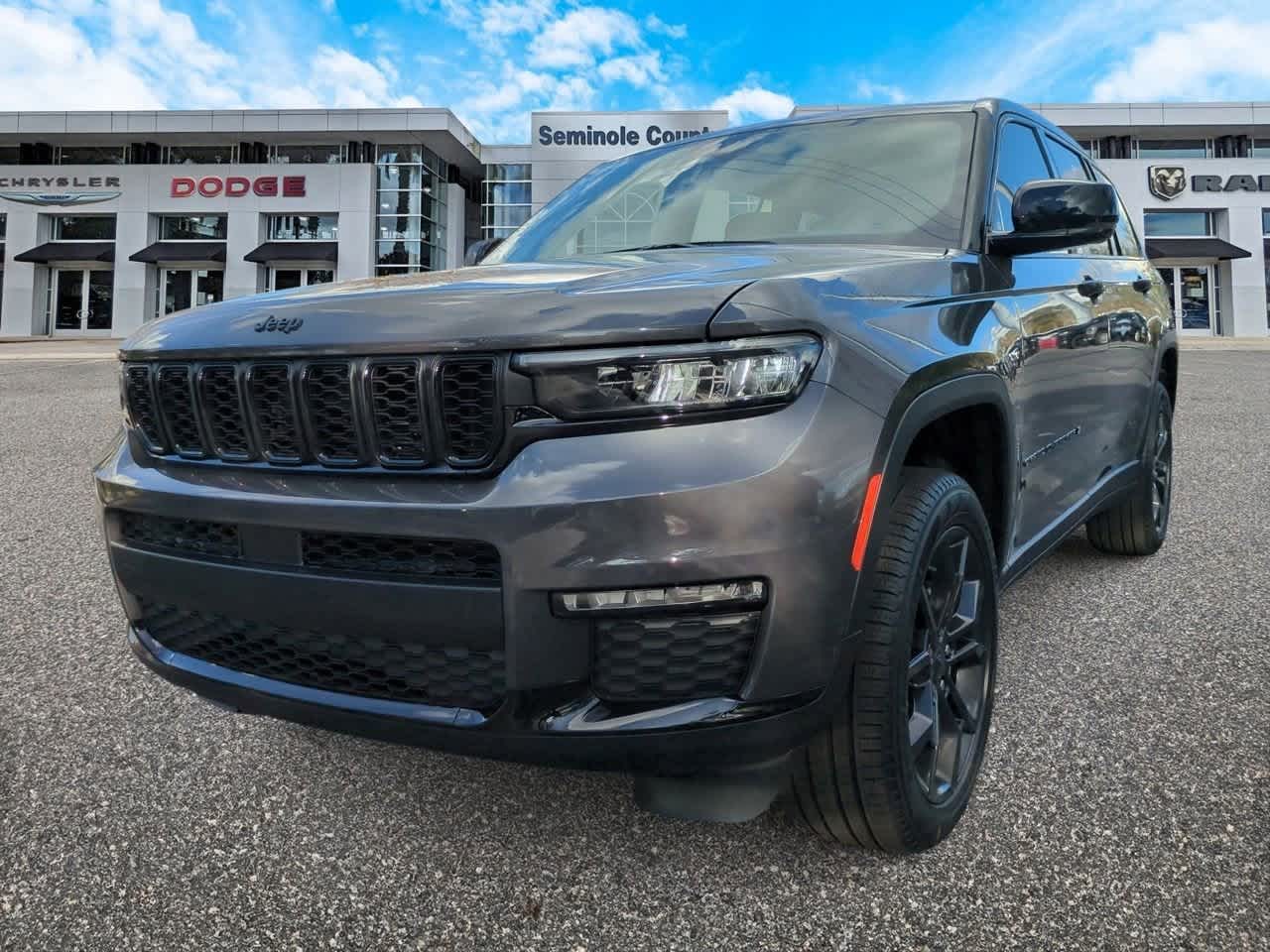 Thumbnail: 2025 Jeep Grand Cherokee L - 4