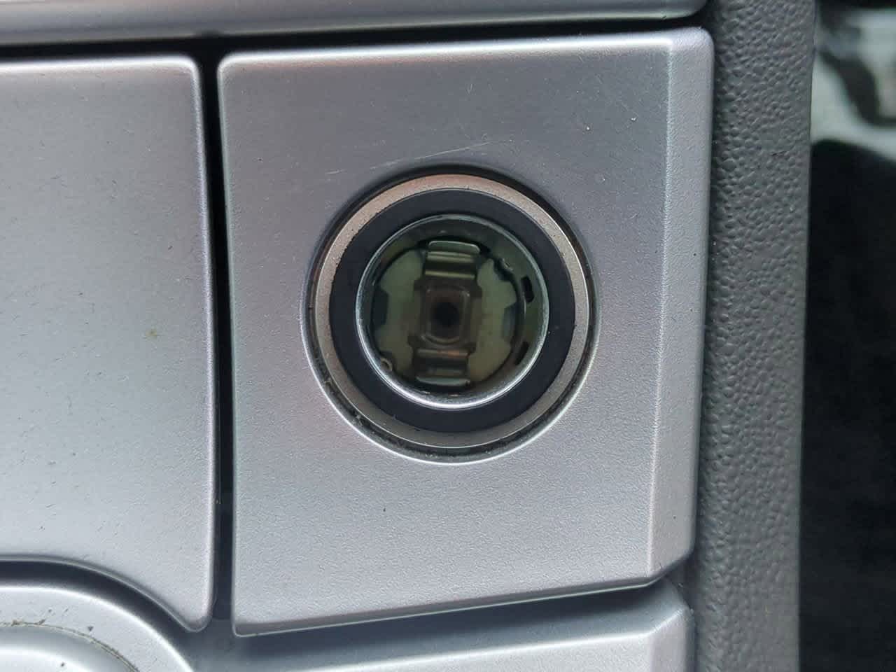 Thumbnail: 2005 Chrysler Crossfire - 25