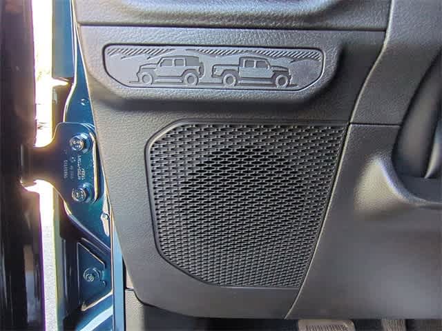 2025 Jeep Wrangler Sport S 30
