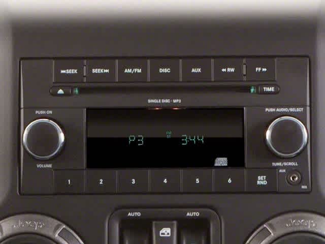 Thumbnail: 2010 Jeep Wrangler - 10