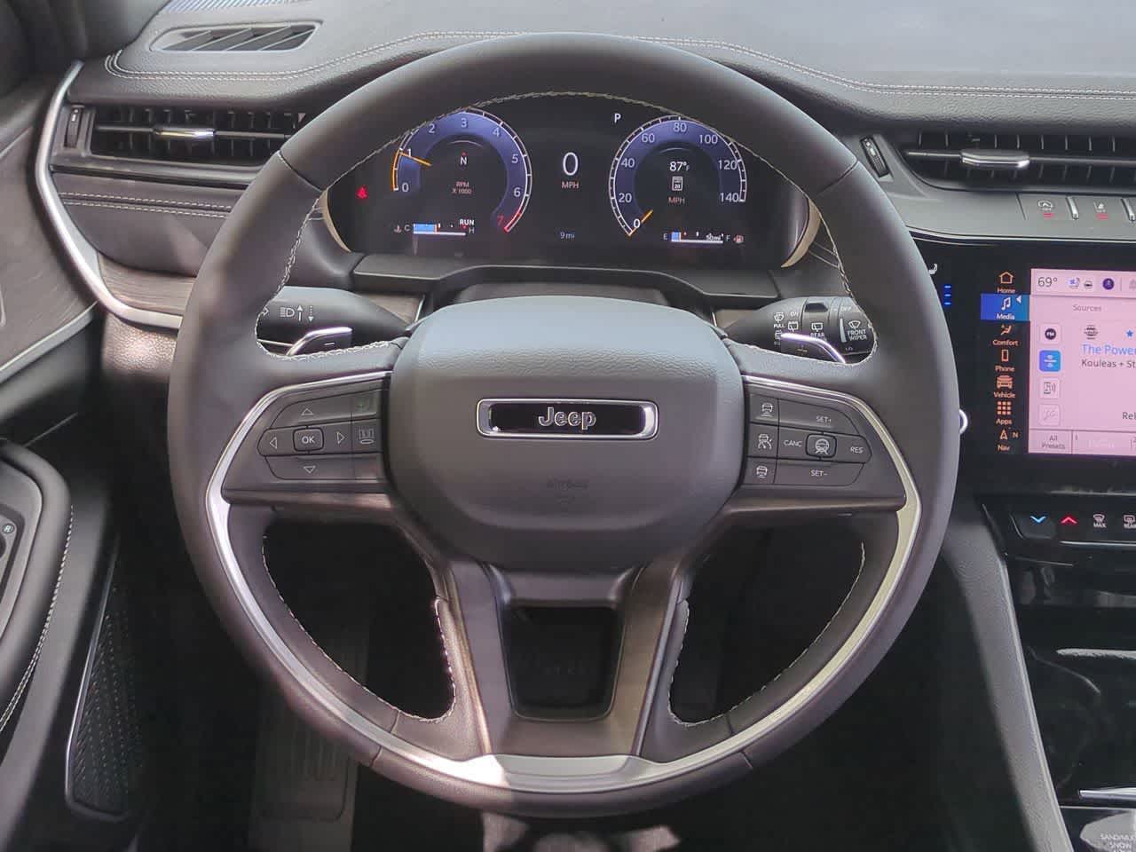 Thumbnail: 2026 Jeep Grand Cherokee - 24