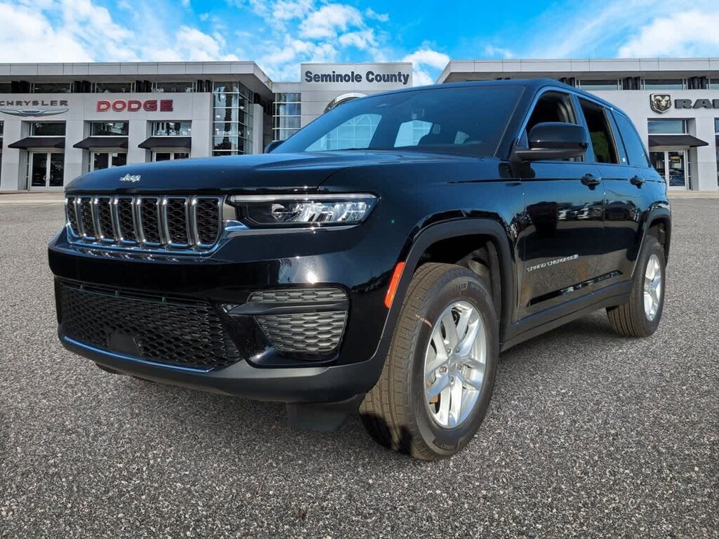 New 2025 Jeep Grand Cherokee Laredo X SUV