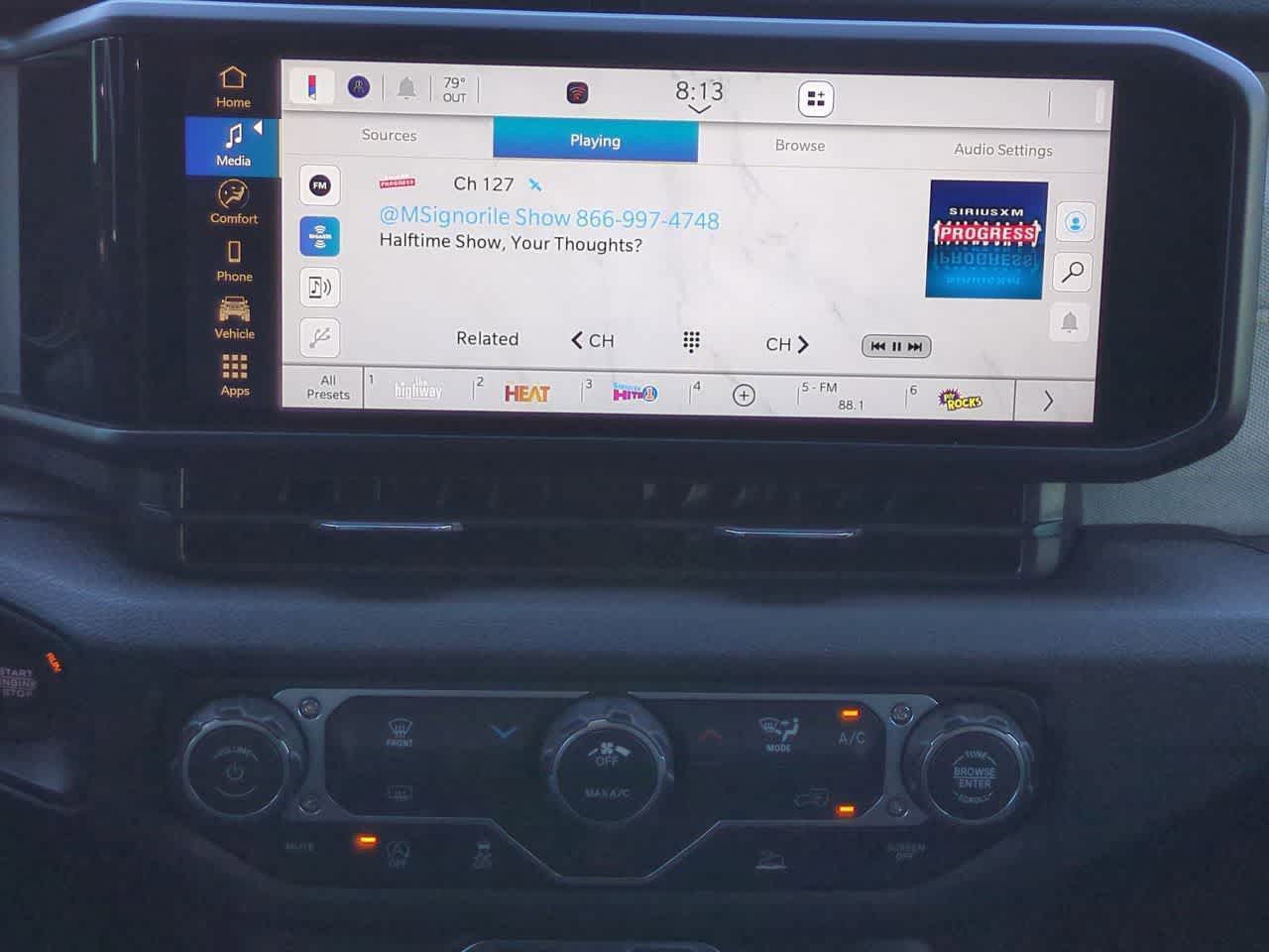 Thumbnail: 2026 Jeep Wrangler - 27