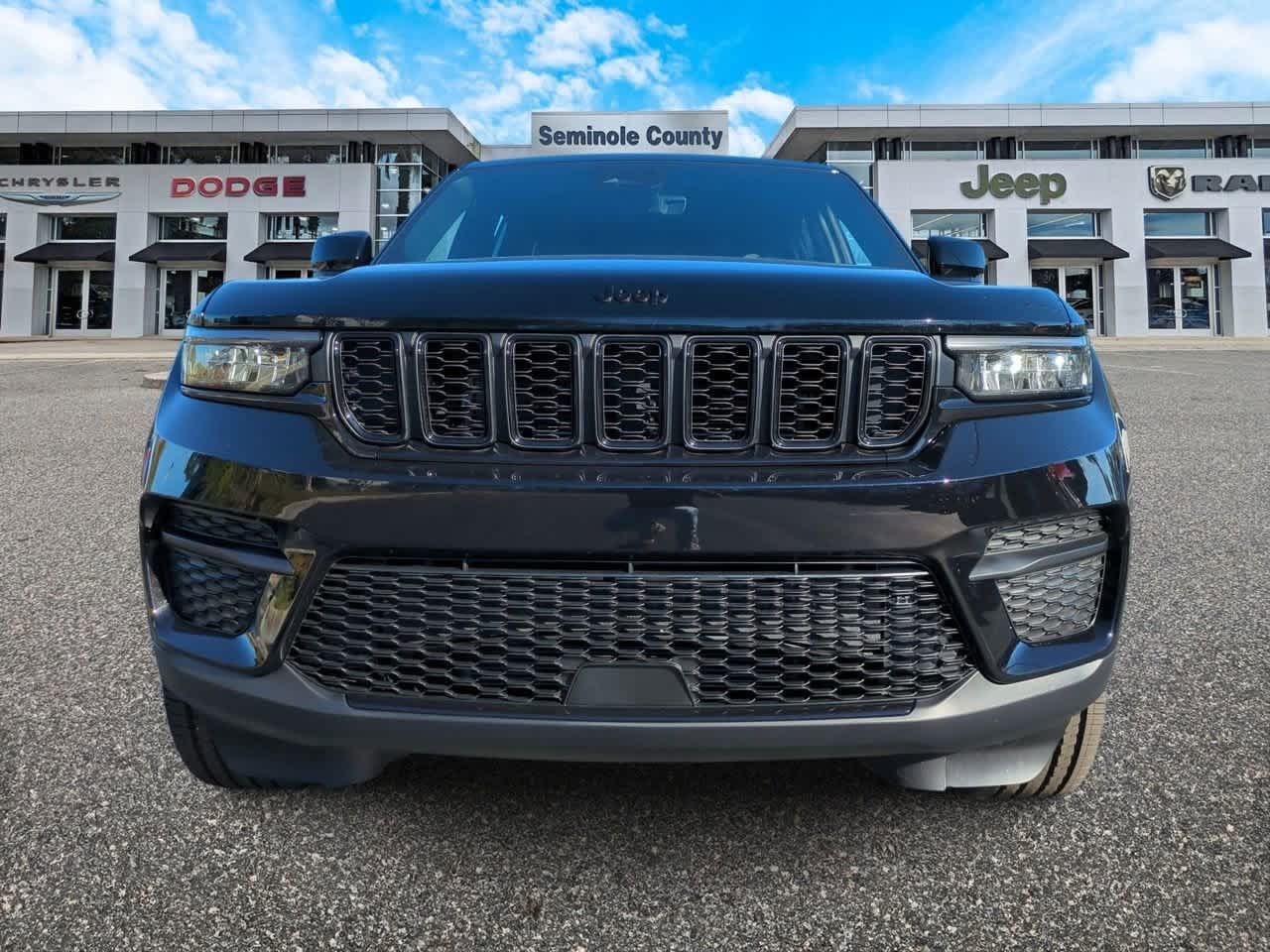 Thumbnail: 2025 Jeep Grand Cherokee - 2