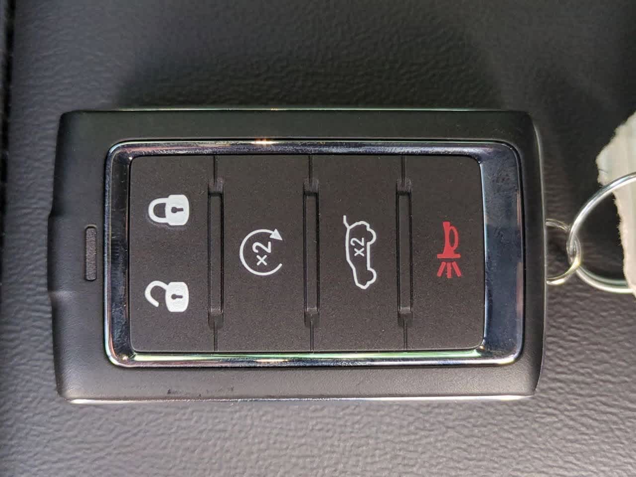 Thumbnail: 2025 Jeep Grand Cherokee - 38