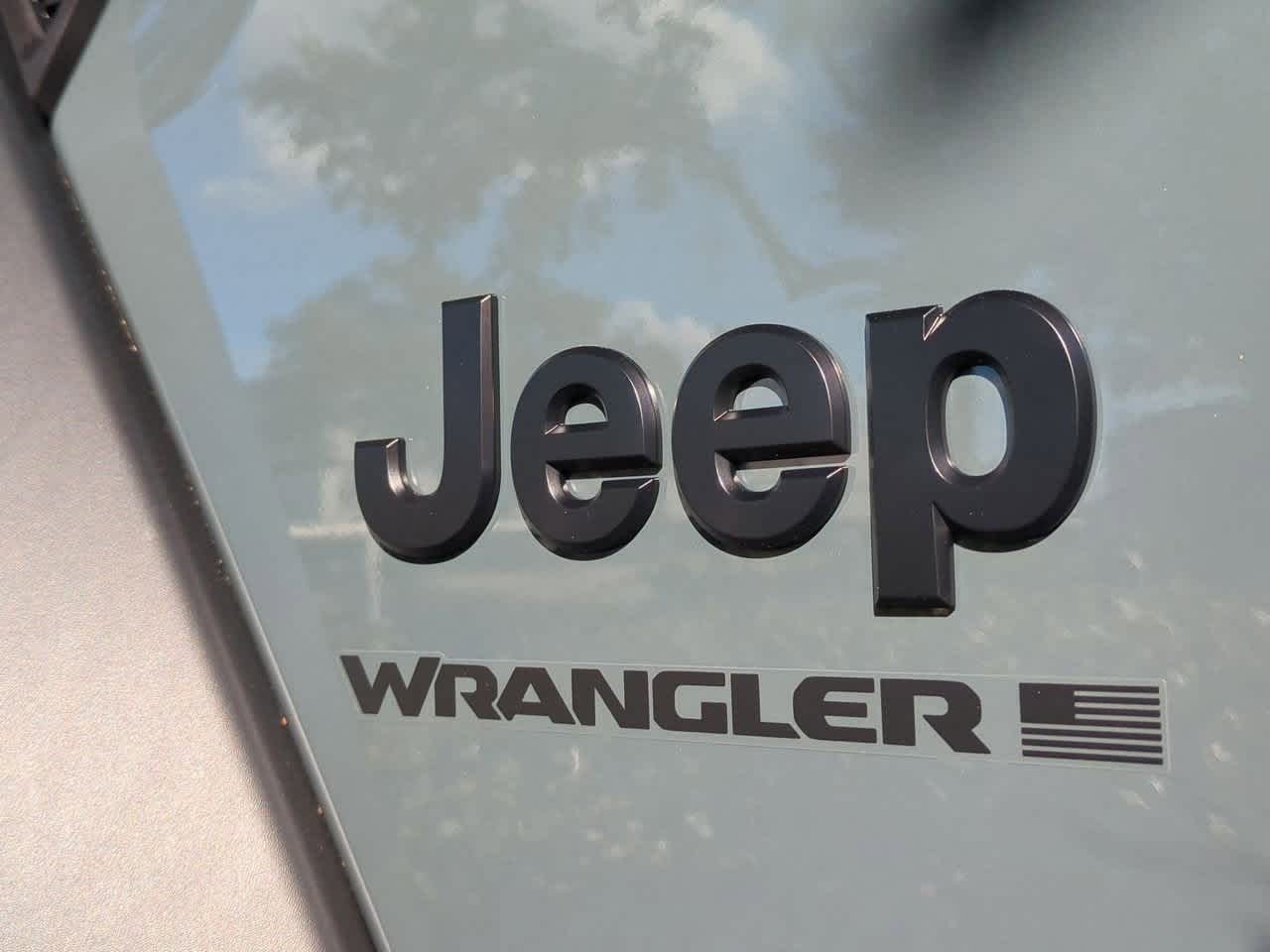 Thumbnail: 2025 Jeep Wrangler - 12