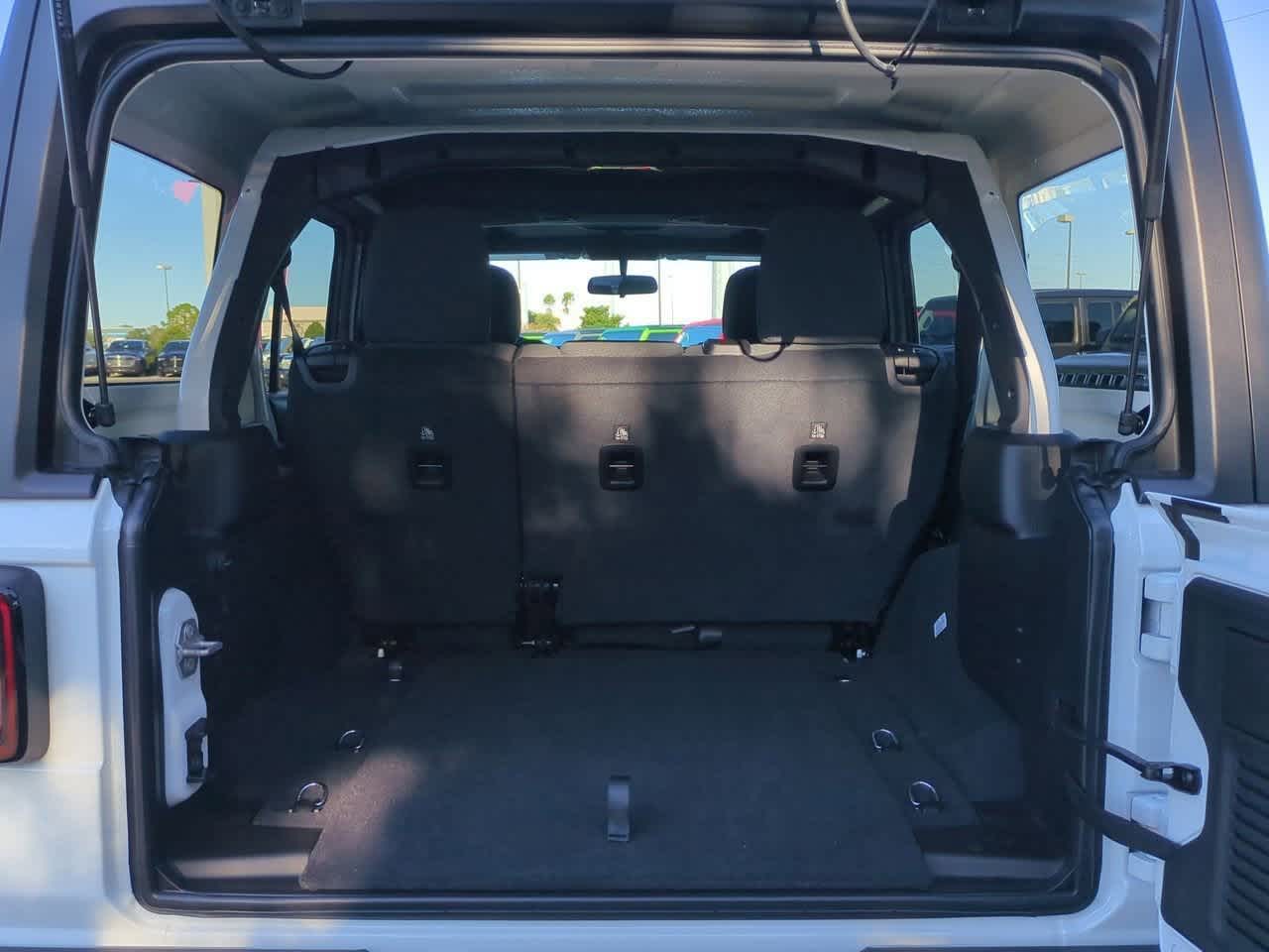 Thumbnail: 2026 Jeep Wrangler - 33