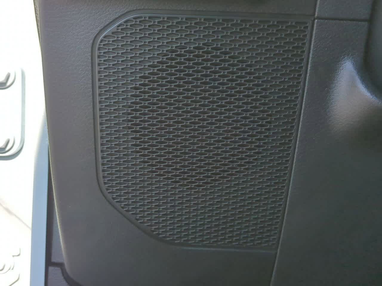 Thumbnail: 2025 Jeep Gladiator - 31