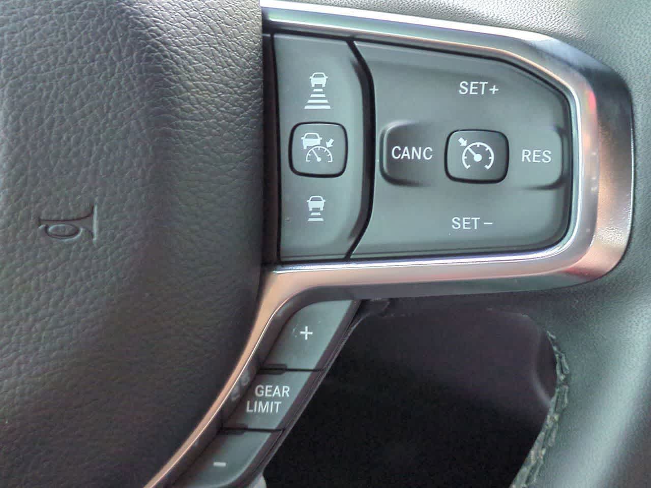 Thumbnail: 2025 RAM 1500 - 25