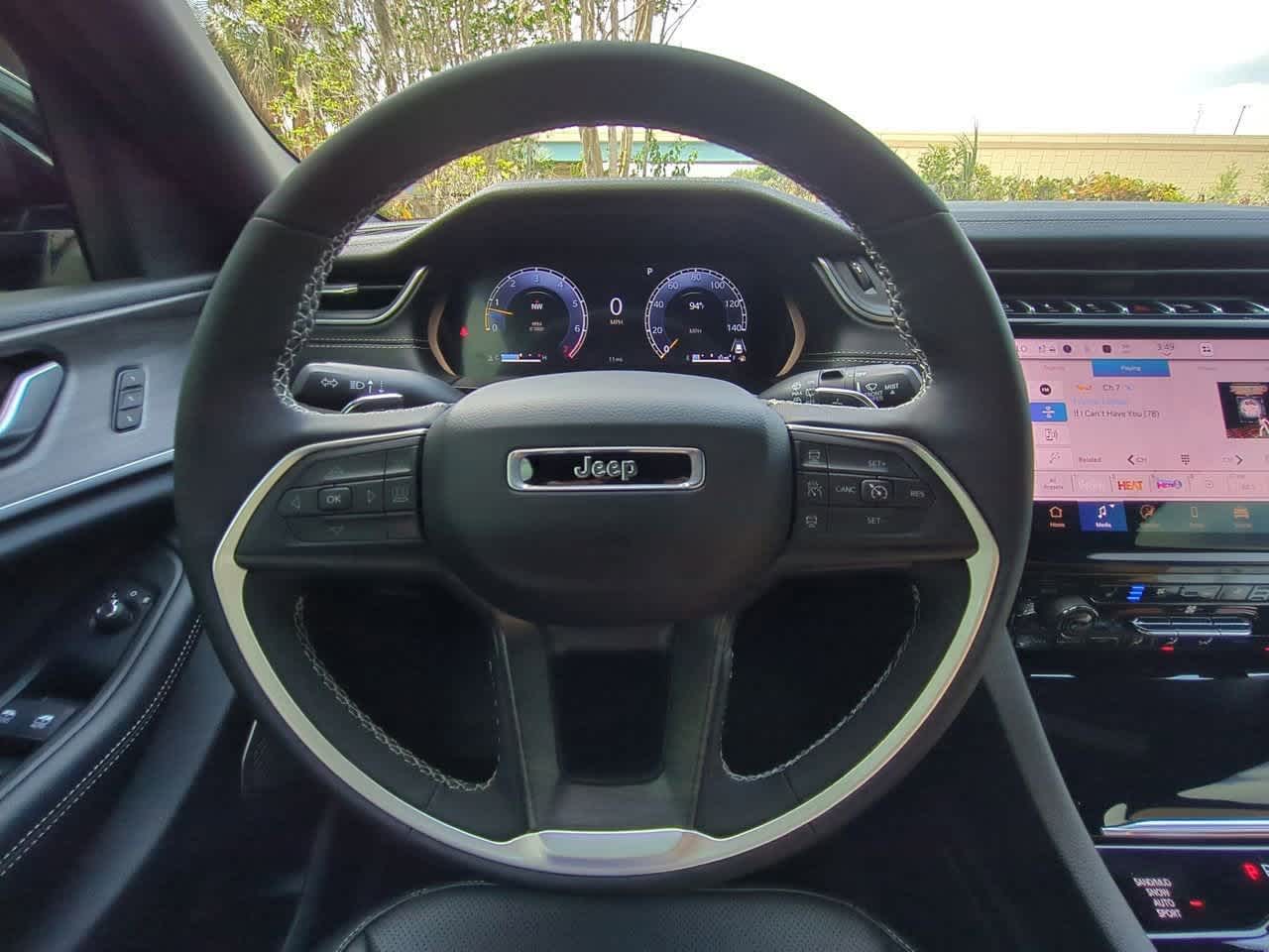 Thumbnail: 2025 Jeep Grand Cherokee - 25