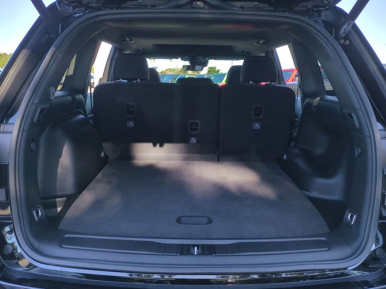 Thumbnail: 2025 Jeep Grand Cherokee - 35