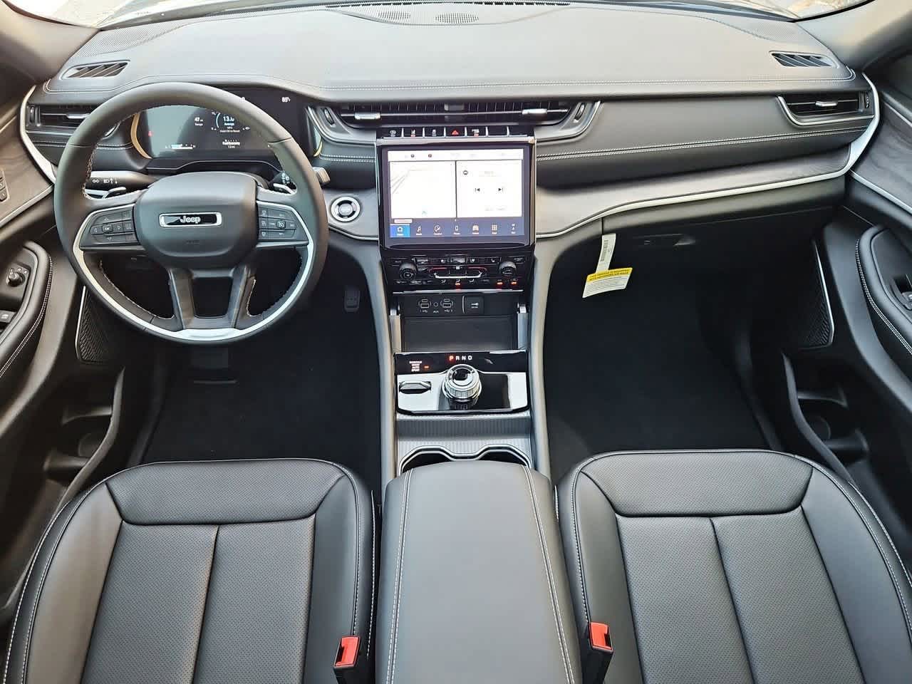 Thumbnail: 2025 Jeep Grand Cherokee - 16
